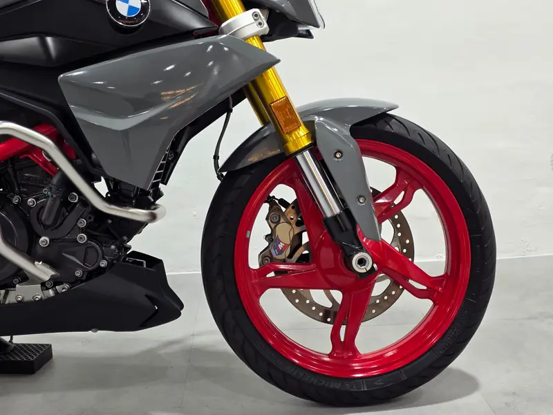 BMW G310R 썸네일 11