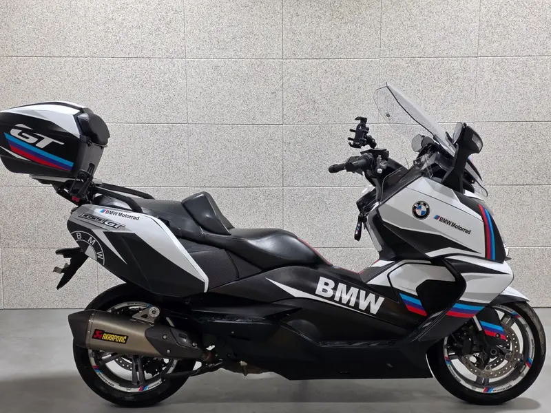 BMW C650GT