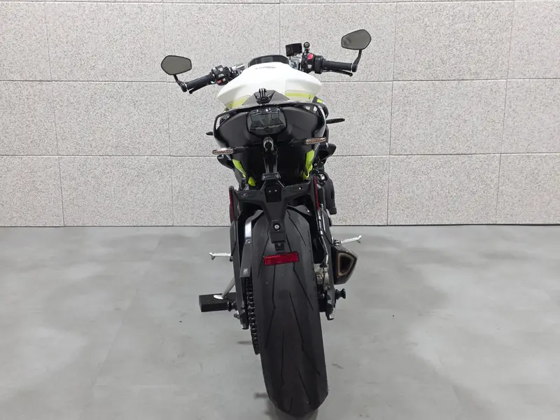 트라이엄프 스트리트 트리플765RS Moto2 에디션 썸네일 4