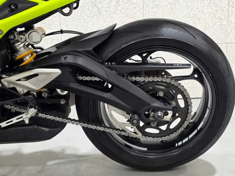 트라이엄프 스트리트 트리플765RS Moto2 에디션 썸네일 10