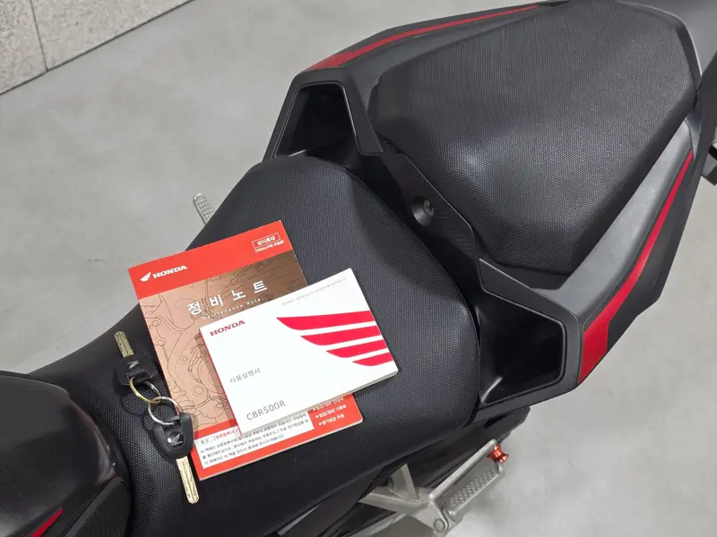 혼다 CBR500R 썸네일 7