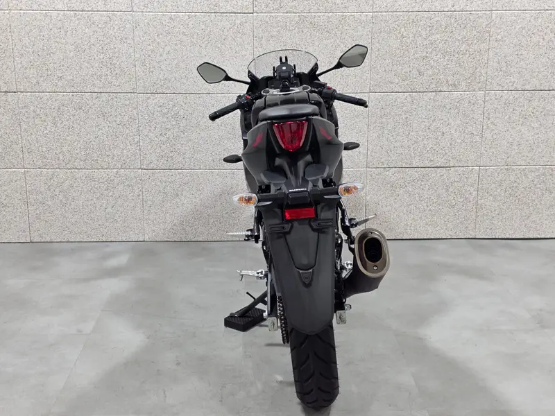 스즈끼 GSX-R125 썸네일 4