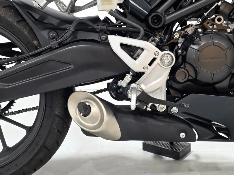 혼다 CB125R 썸네일 11