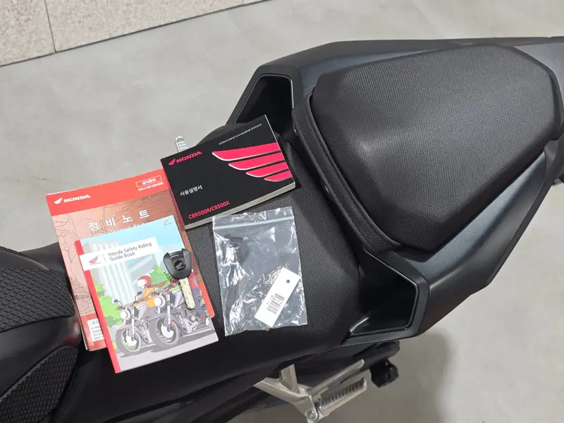 혼다 CBR500R 썸네일 7