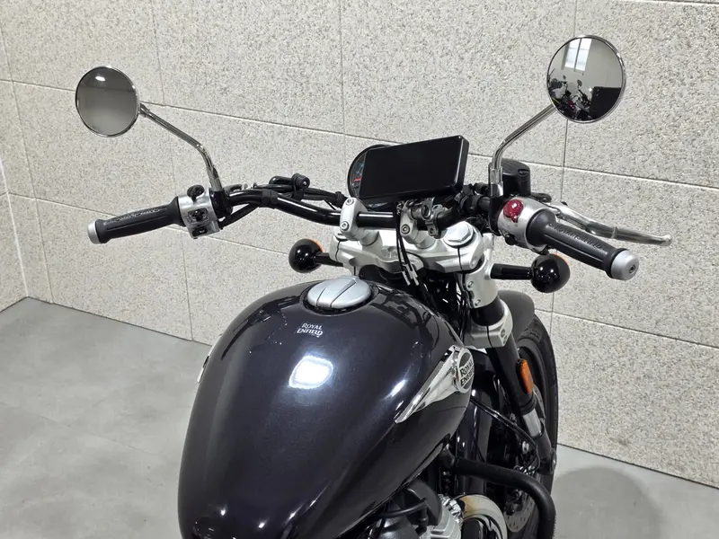 로얄엔필드 슈퍼메테오650 썸네일 5