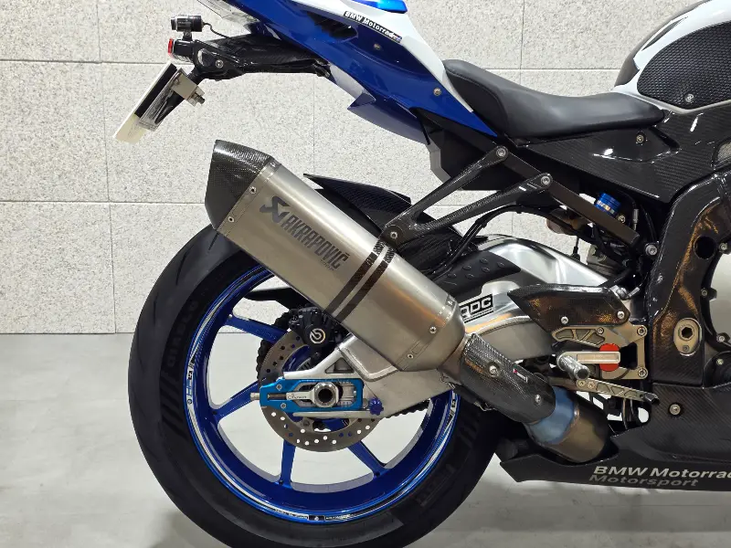 BMW HP4 컴페티션 썸네일 12