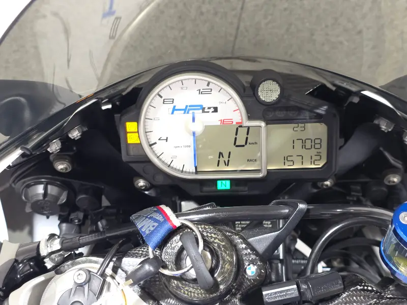 BMW HP4 컴페티션 썸네일 6