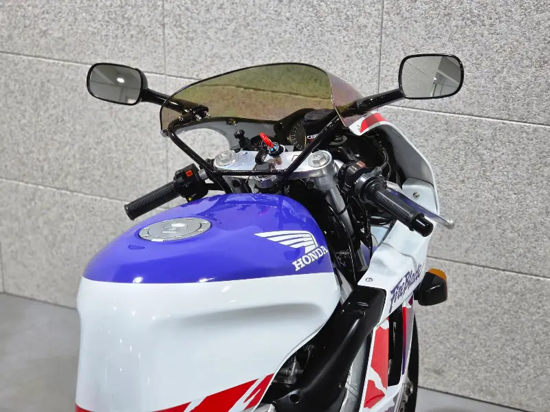 혼다 CBR400RR 썸네일 5