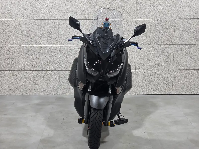 야마하 XMAX300 썸네일 3